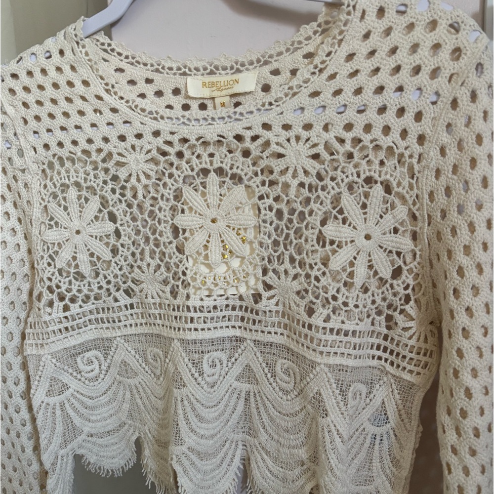 Long sleeve top